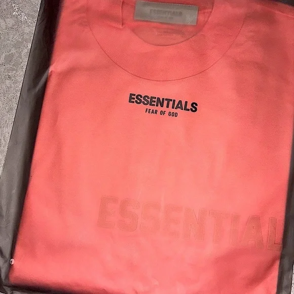 NWT Fear Of God Essentials Short-Sleeve Tee | XS - Picture 3 of 11